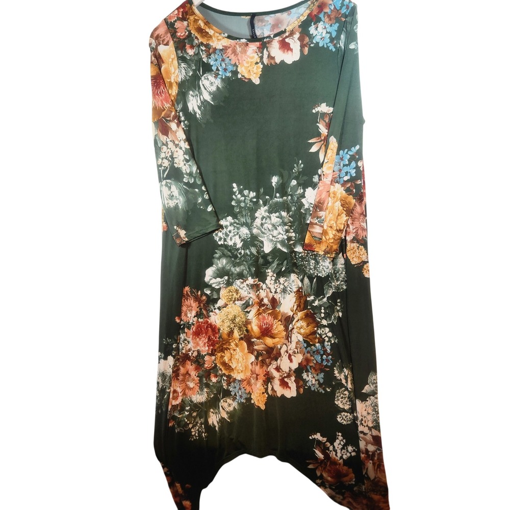 Bellamie Forest Green Floral High-Low Dress 3/4 Sleeve Round Neck Party Gown - Picture 3 of 6